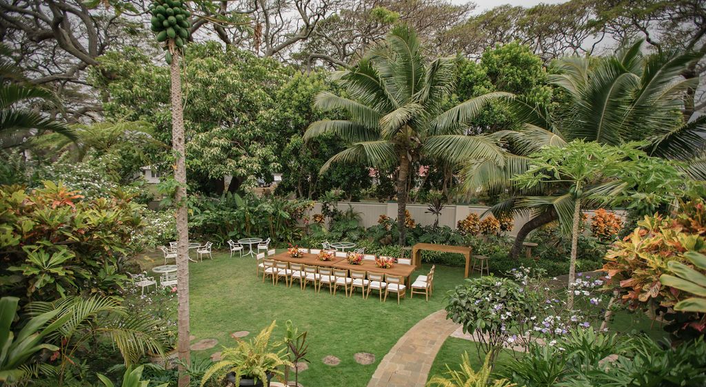 Garden dinner setup at The Historic Wailuku Inn
